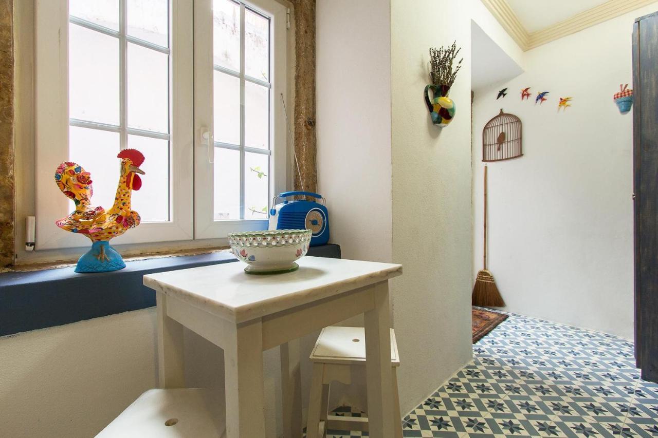 Bairro Alto Vintage By Homing Apartment Lisbon Luaran gambar
